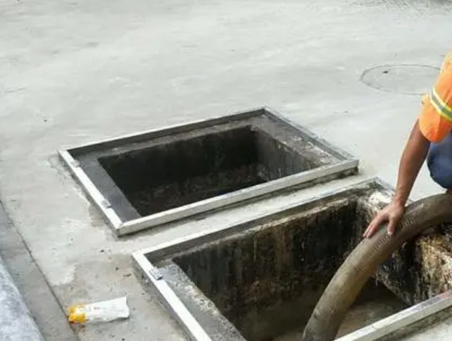 天涯化粪池清理