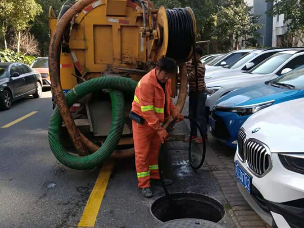 天涯排污管道清淤